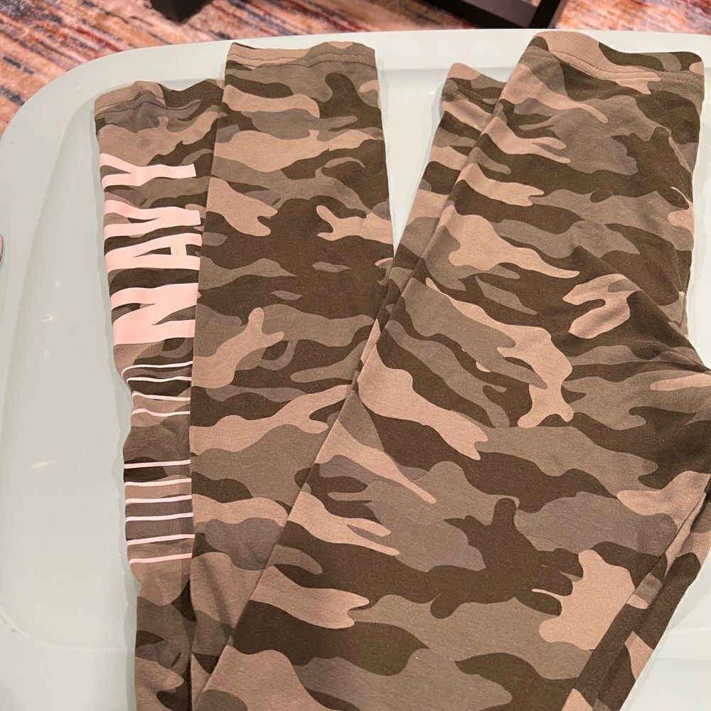 Girls Old Navy Camouflage leggings